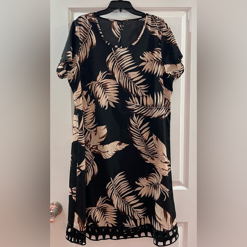 Black and Tan Leaf Print Dress